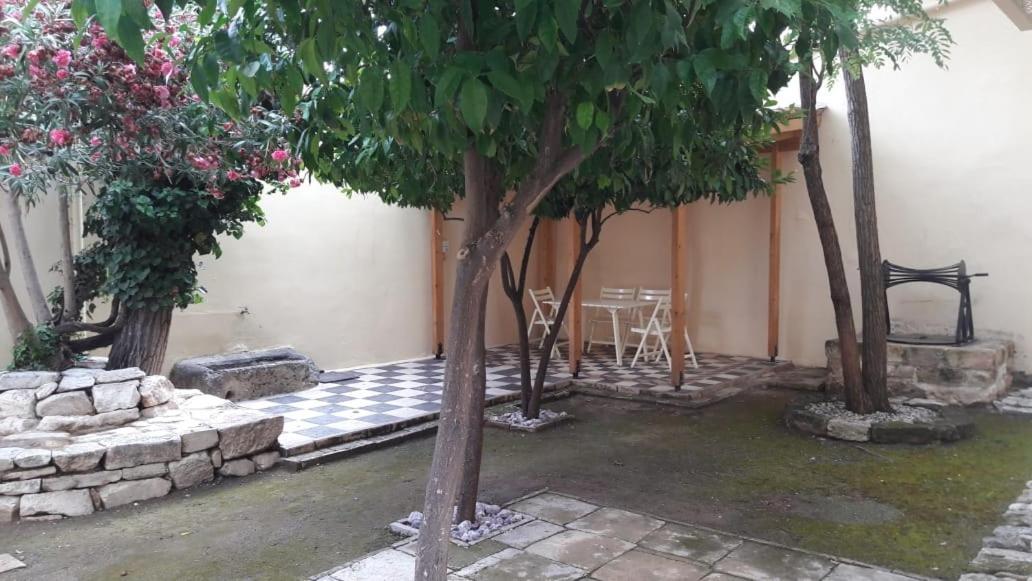 Appartement A Painter'S House In Plaka à Athènes Extérieur photo