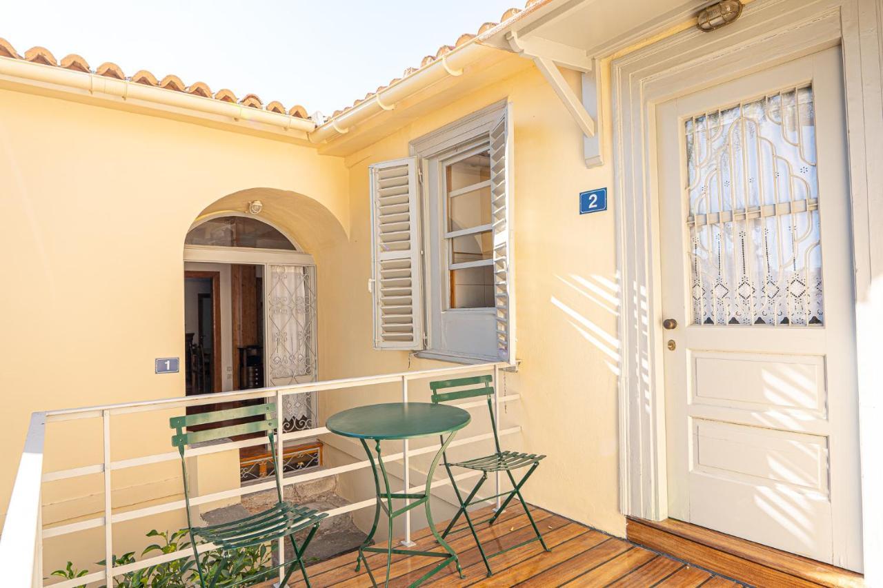 Appartement A Painter'S House In Plaka à Athènes Extérieur photo